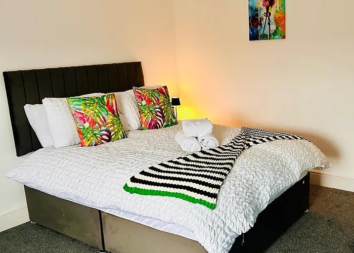 Vulcan - 3 Bedrooms - Sleeps 6