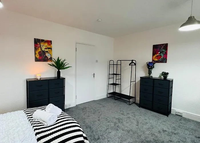 Appartement Vulcan - 3 Bedrooms - Sleeps 6 Workington