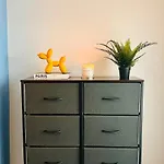 Quirky Vibe - 3 Bedrooms - Sleeps 6 * Workington