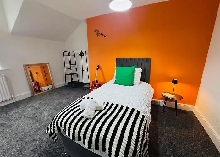 Apartment Quirky Vibe - 3 Bedrooms - Sleeps 6