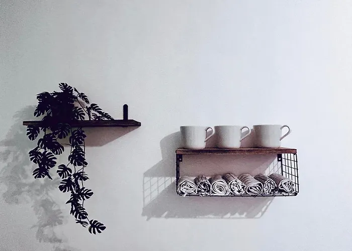 Quirky Vibe - 3 Bedrooms - Sleeps 6 * Workington