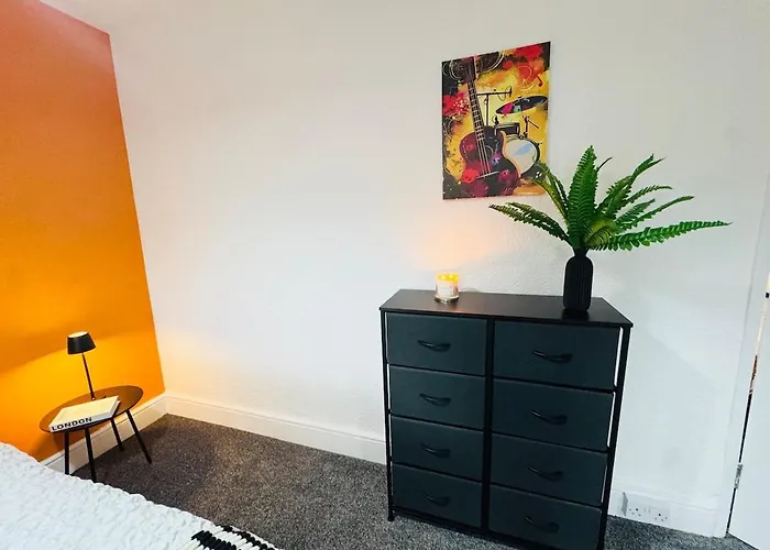 Apartment Quirky Vibe - 3 Bedrooms - Sleeps 6